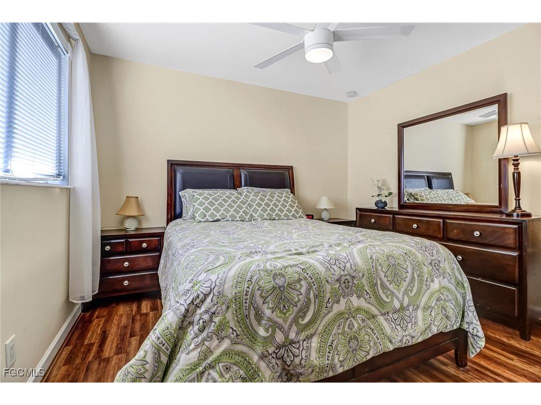 930 SW 37th Terrace Cape Coral FL 33914 2025009161 image28