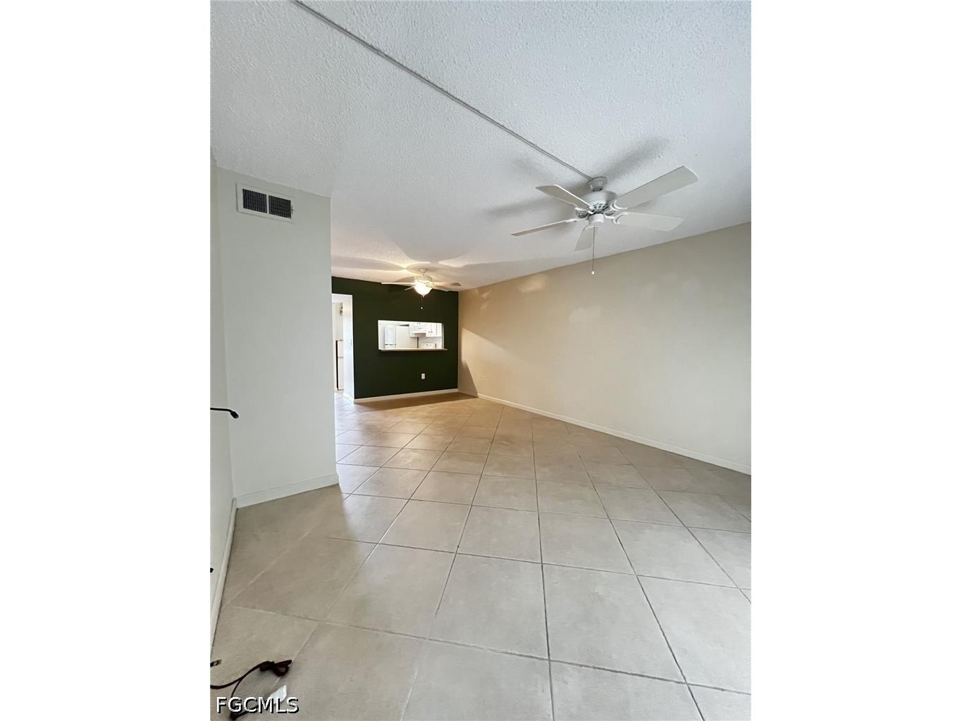 9301 Central Park Drive #102 Fort Myers FL 33919 2026027044 image2