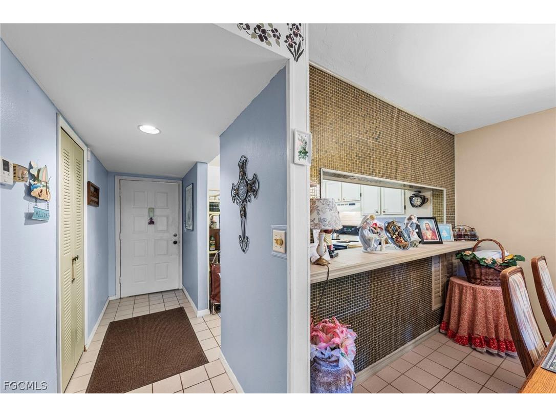 9305 Lake Park Drive #102 Fort Myers FL 33919 2026006735 image13