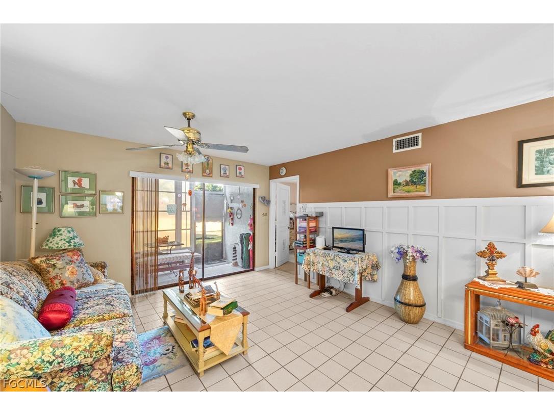 9305 Lake Park Drive #102 Fort Myers FL 33919 2026006735 image18