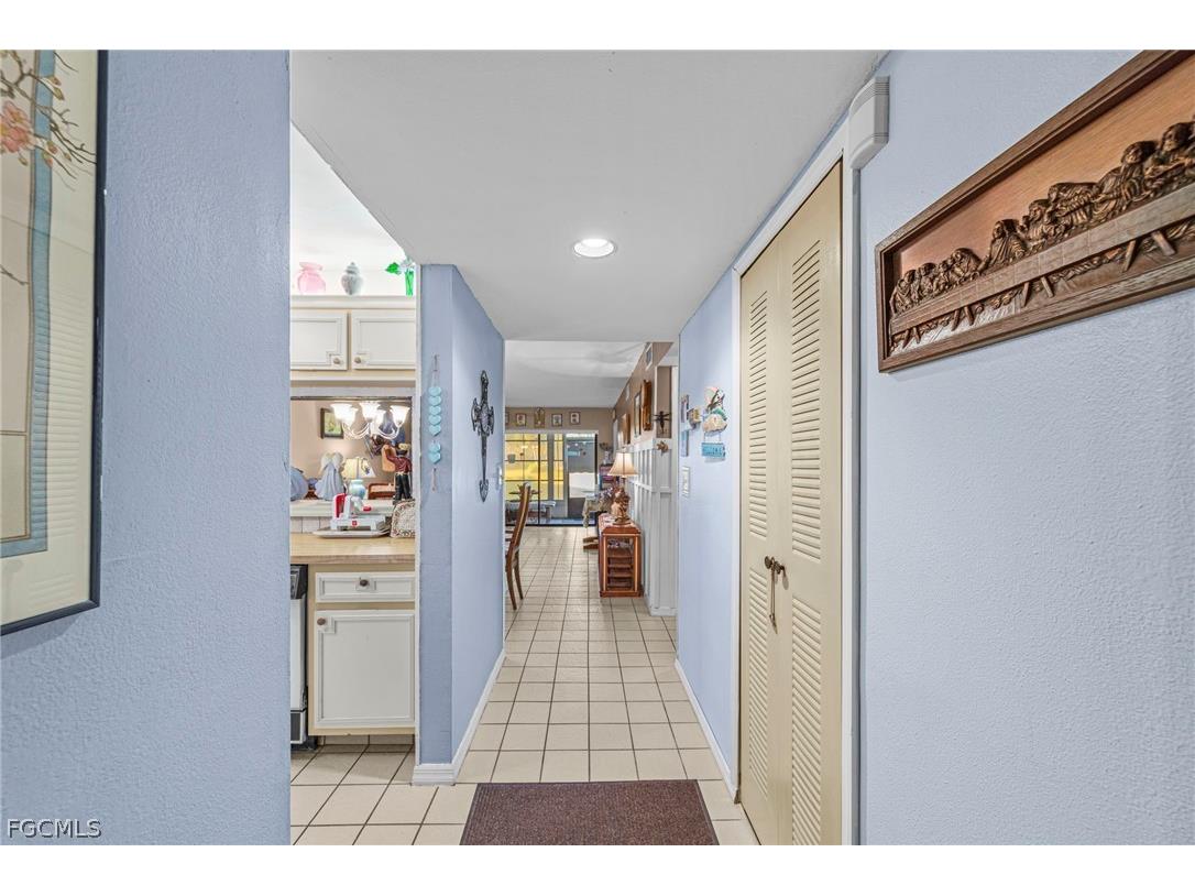 9305 Lake Park Drive #102 Fort Myers FL 33919 2026006735 image8