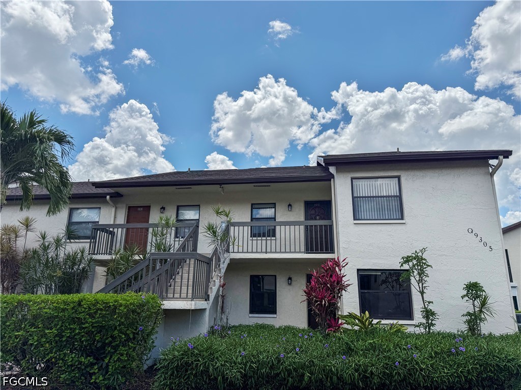 9305 Lake Park Drive #104 Fort Myers FL 33919 2026019682 image1