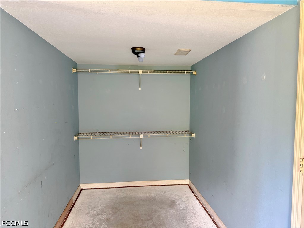 9305 Lake Park Drive #104 Fort Myers FL 33919 2026019682 image17