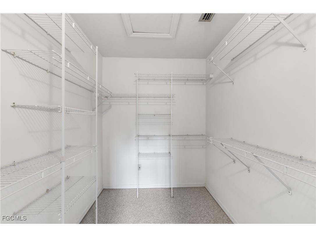 9305 Lake Park Drive #204 Fort Myers FL 33919 2025020123 image9