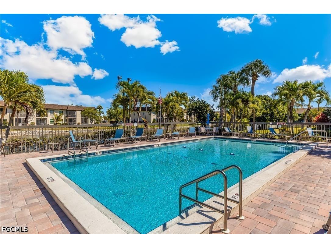9305 Lake Park Drive #204 Fort Myers FL 33919 2026025901 image12