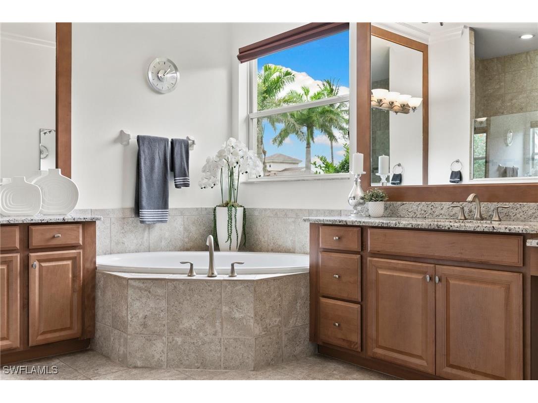 9307 Chiasso Cove Court Naples FL 34114 225060799 image20