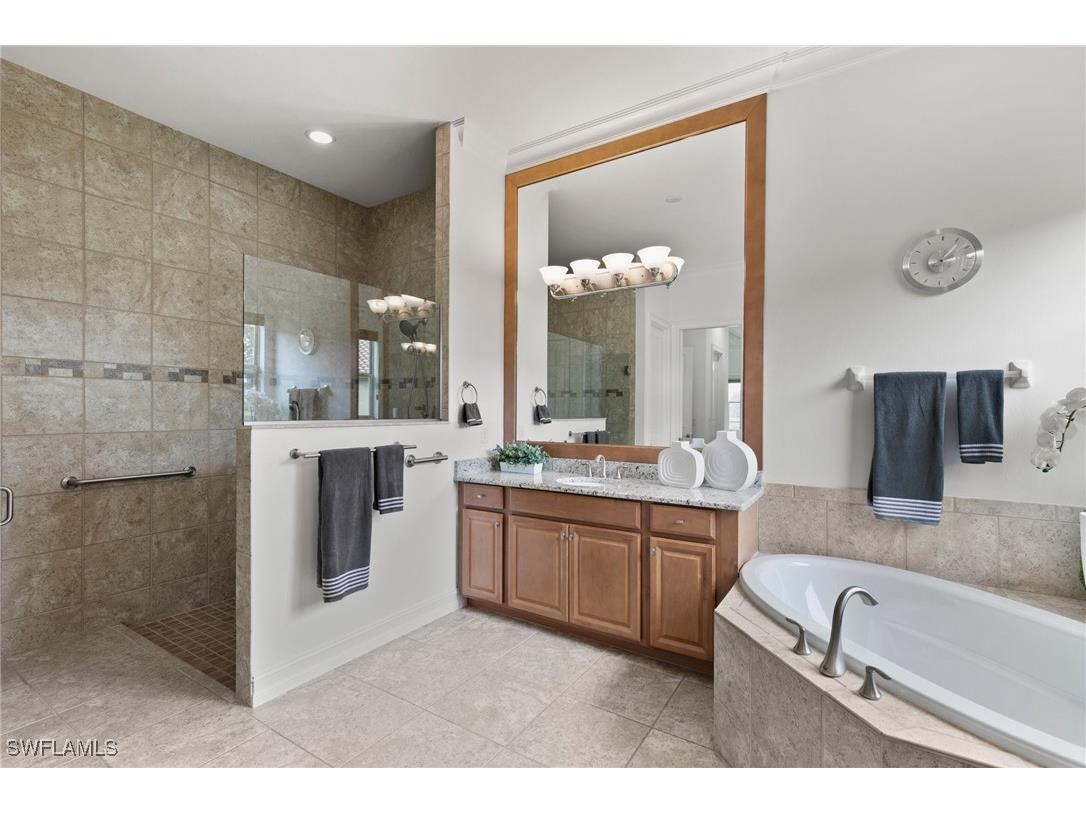9307 Chiasso Cove Court Naples FL 34114 225060799 image22