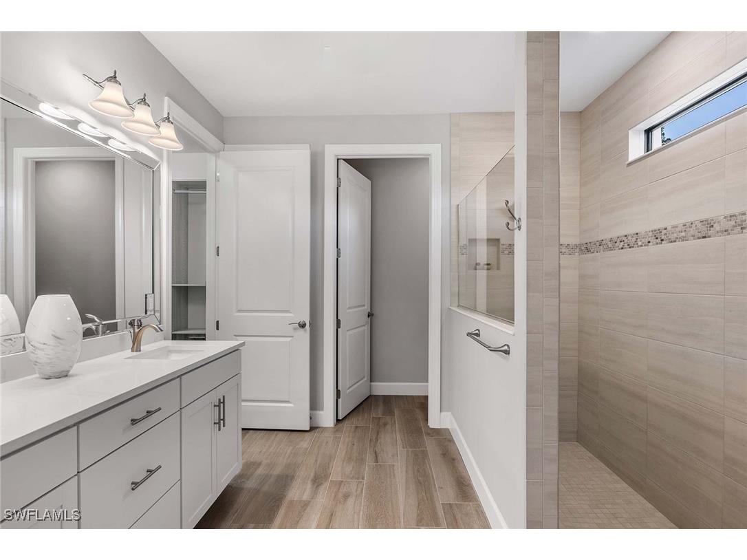 9309 Surfbird Court Naples FL 34120 225072972 image18