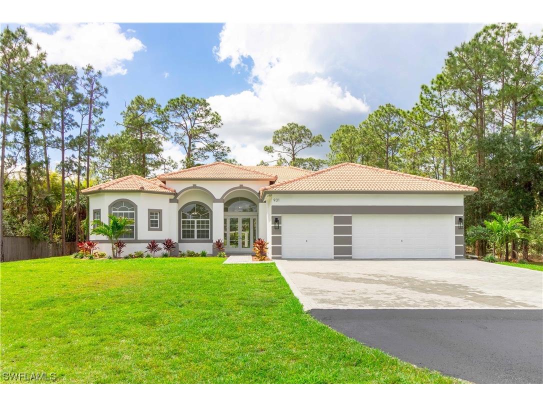 931 8th Street NE Naples FL 34120 223022693 image1