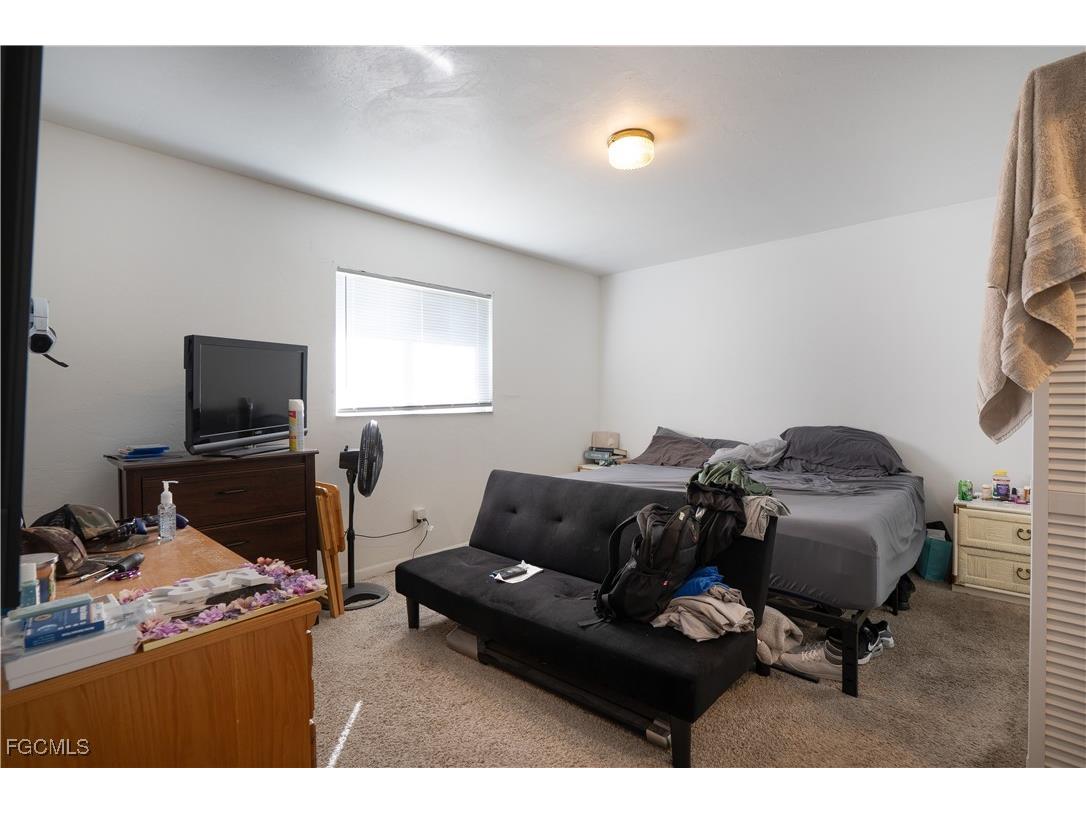 931/933 SE 23rd Place Cape Coral FL 33990 2025018797 image17