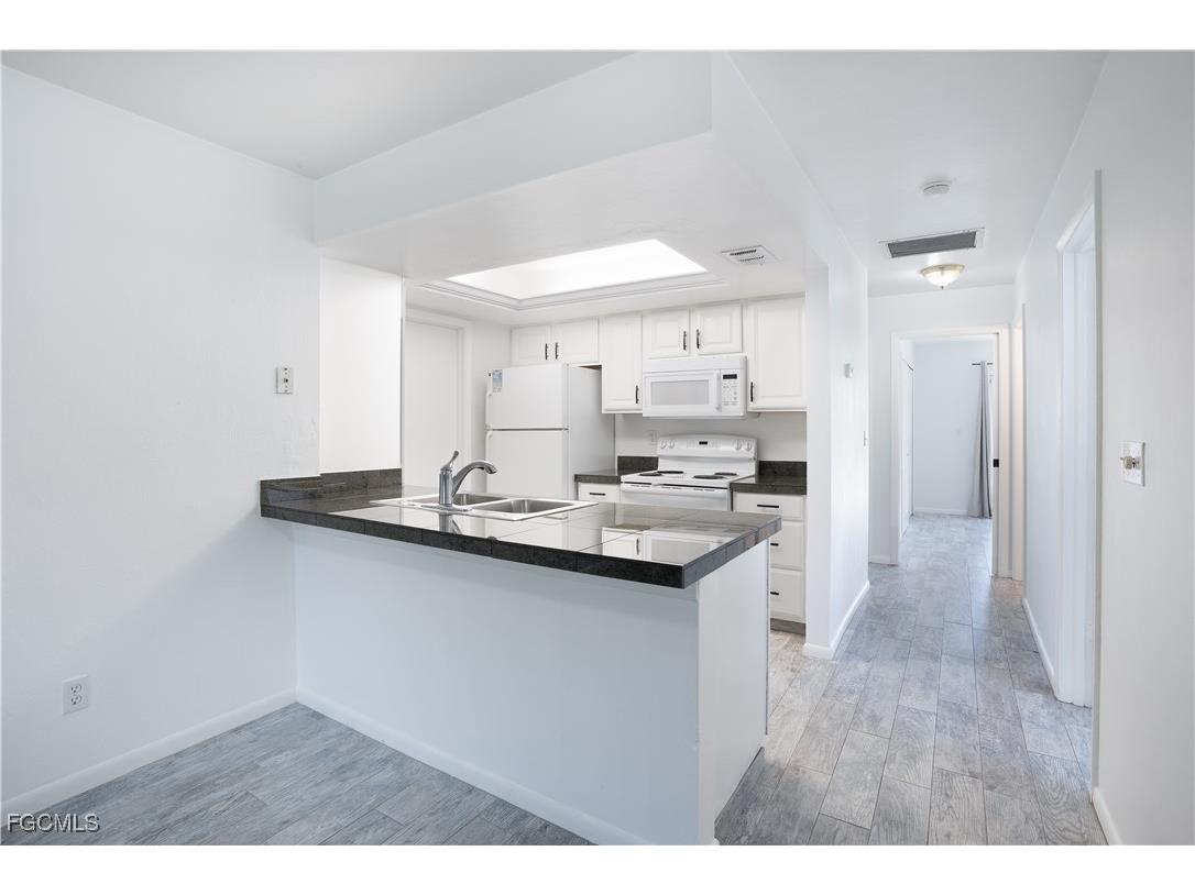 931/933 SE 23rd Place Cape Coral FL 33990 2025018797 image26