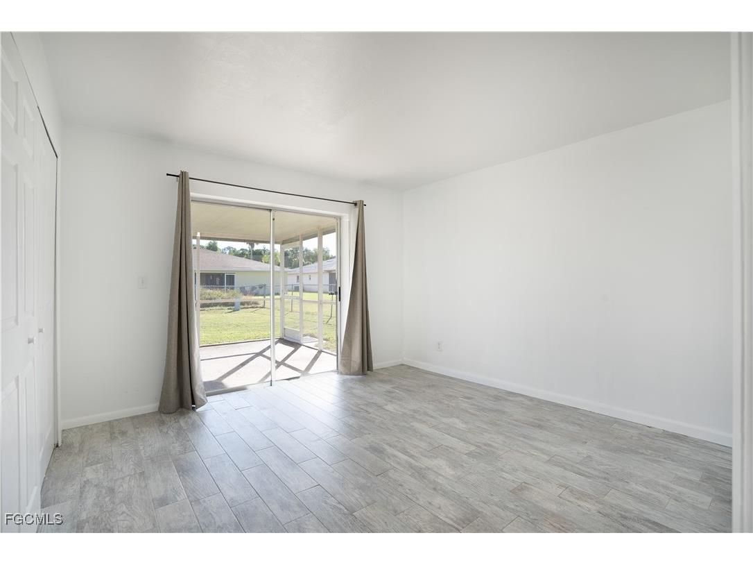 931/933 SE 23rd Place Cape Coral FL 33990 2025018797 image33
