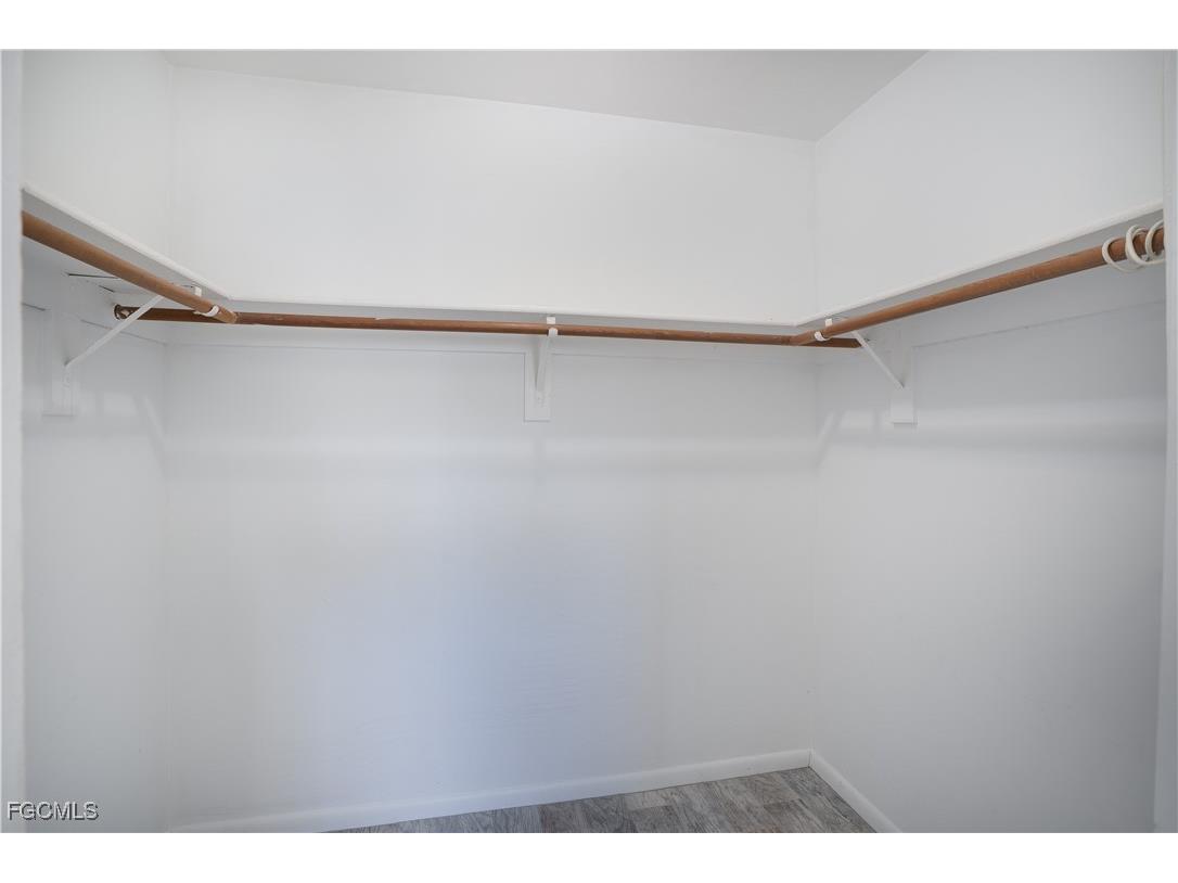 931/933 SE 23rd Place Cape Coral FL 33990 2025018797 image37