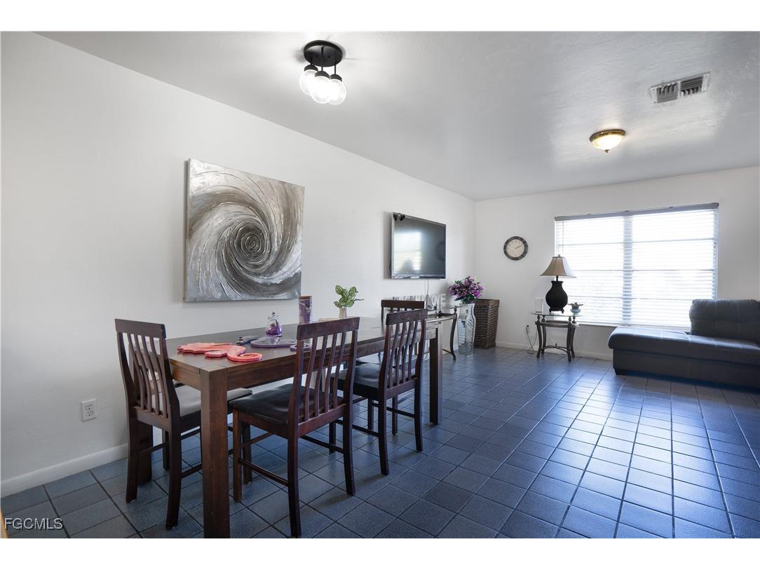 931/933 SE 23rd Place Cape Coral FL 33990 2025018797 image8