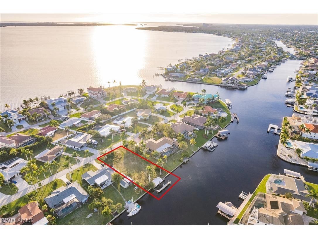 931 Dolphin Drive Cape Coral FL 33904 223090842 image1