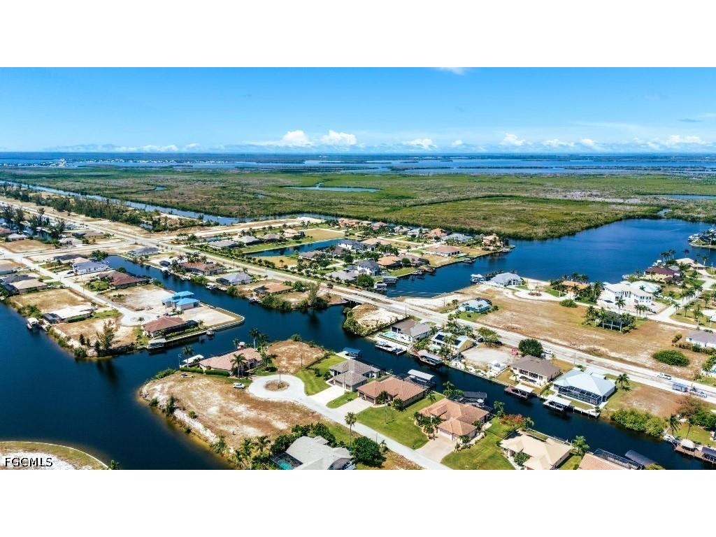 931 Old Burnt Store Road N Cape Coral FL 33993 2026022338 image10