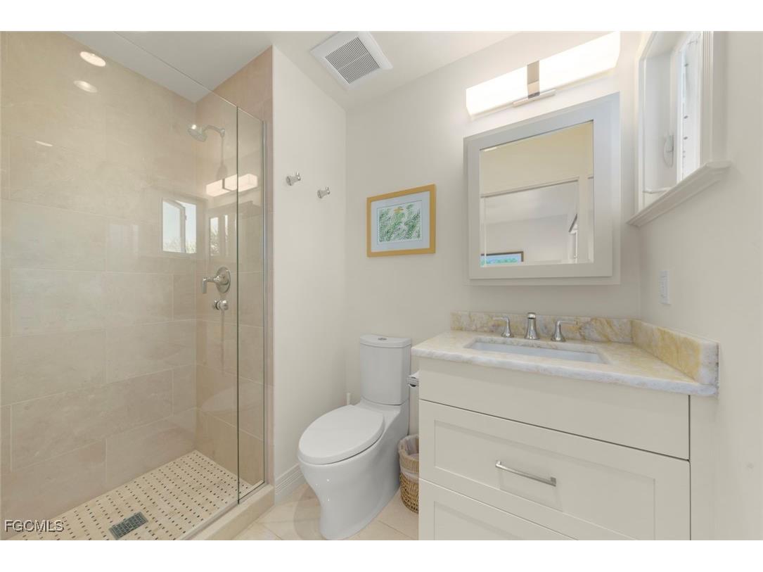 931 Snowberry Lane Sanibel FL 33957 2025018695 image37