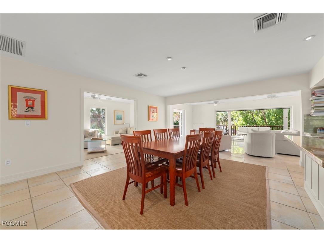 931 Snowberry Lane Sanibel FL 33957 2025018695 image4