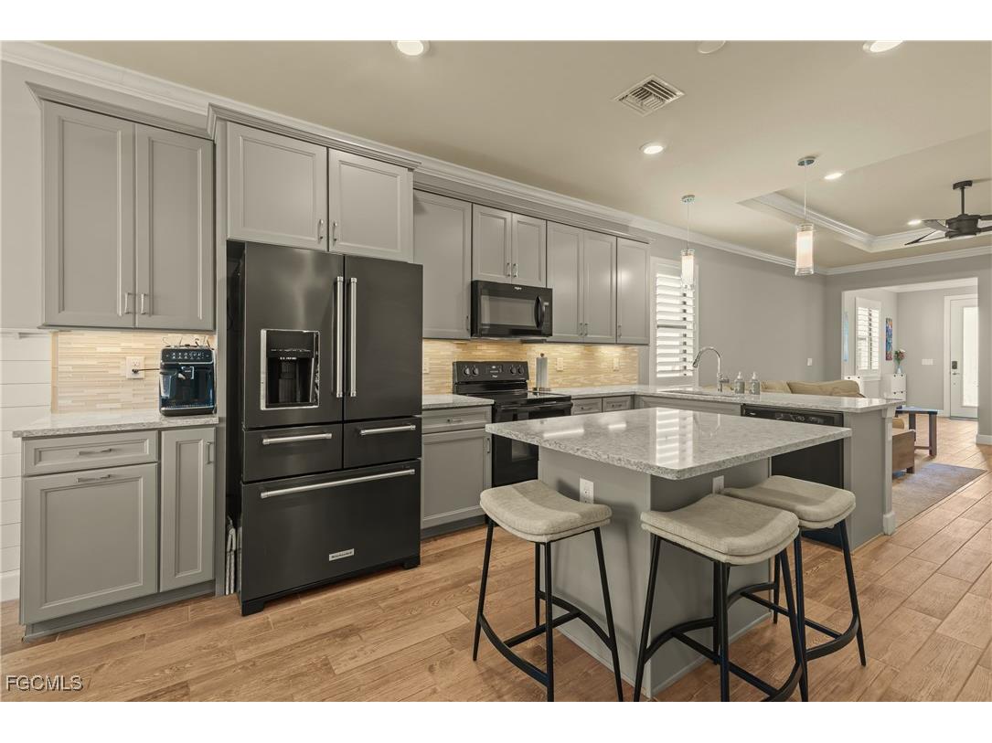 9310 Bramley Terrace Fort Myers FL 33967 2025021746 image4