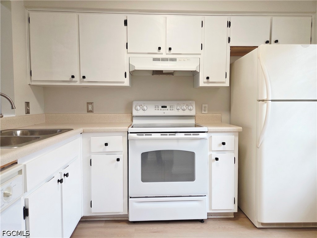 9311 Lennex Lane Fort Myers FL 33919 2026016290 image8