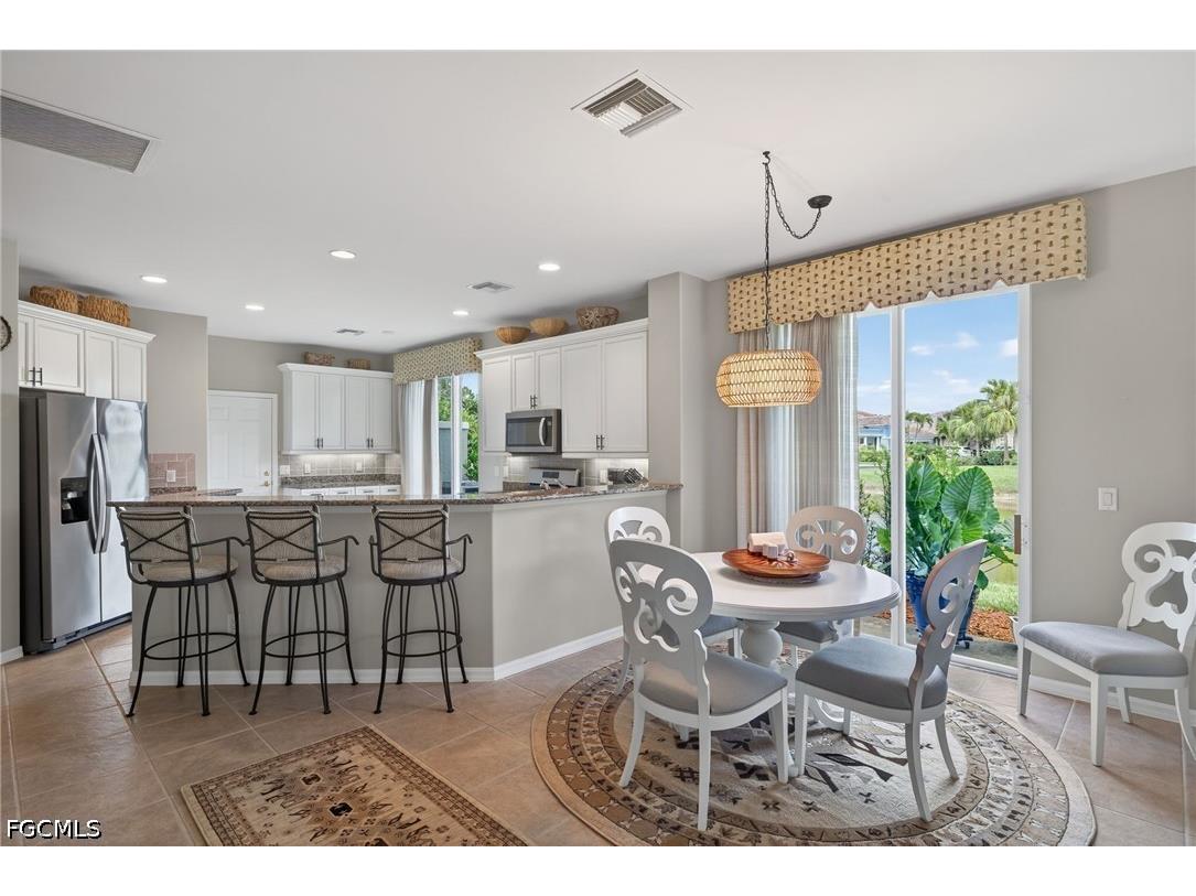 9311 Trieste Drive Fort Myers FL 33913 2026015170 image10