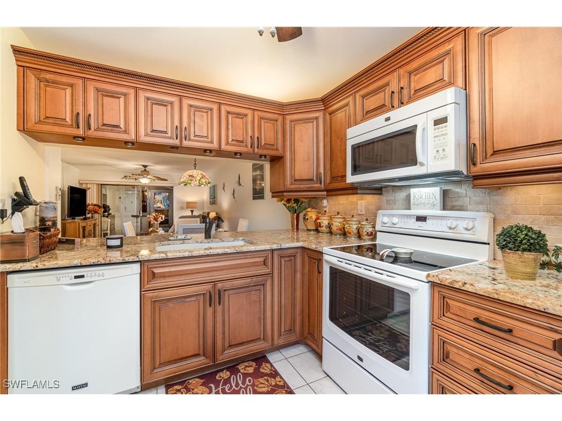 9315 Central Park Drive #103 Fort Myers FL 33919 224092195 image1