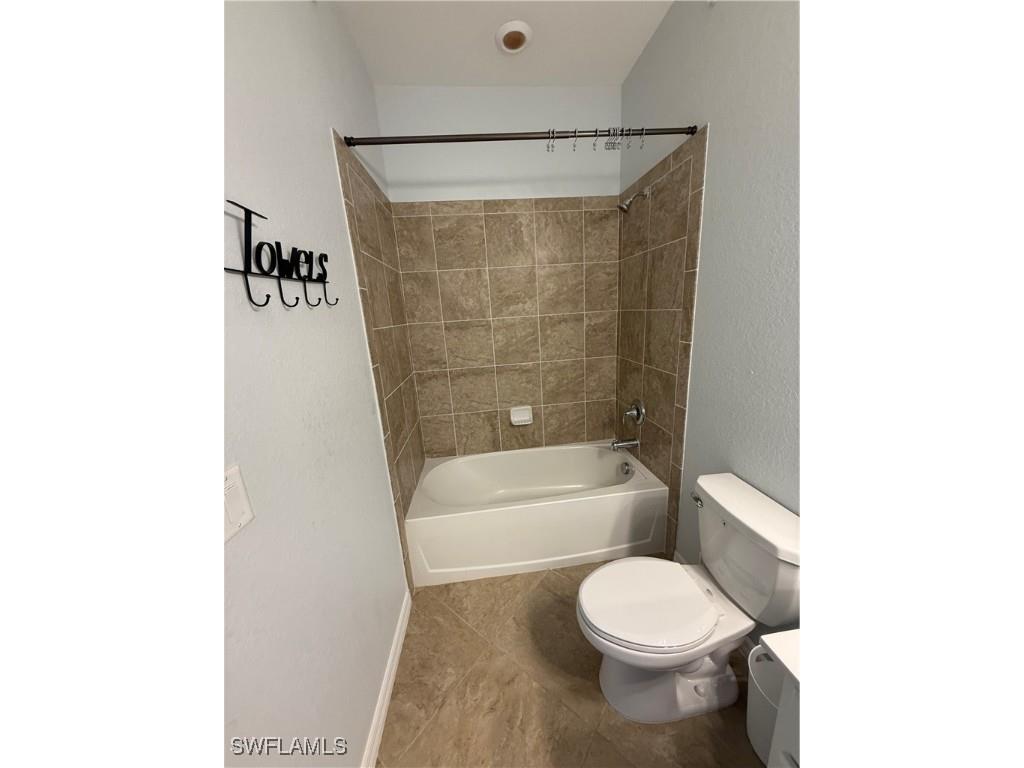 9317 Woodhurst Drive Naples FL 34120 225070482 image13