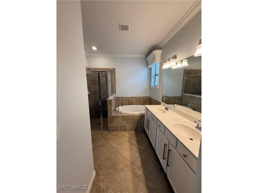 9317 Woodhurst Drive Naples FL 34120 225070482 image20