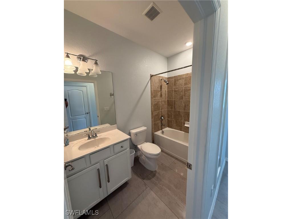 9317 Woodhurst Drive Naples FL 34120 225070482 image4