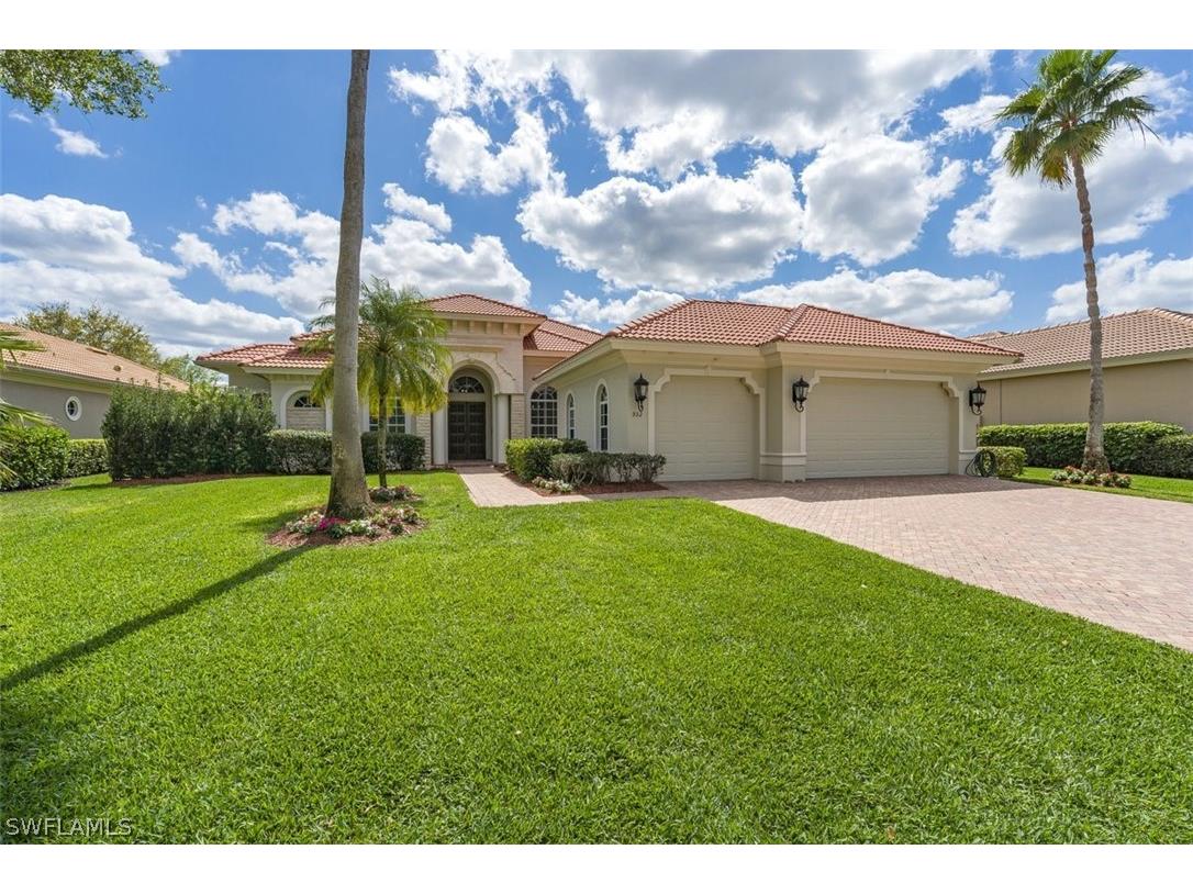 932 Glen Lake Circle Naples FL 34119 224025278 image1