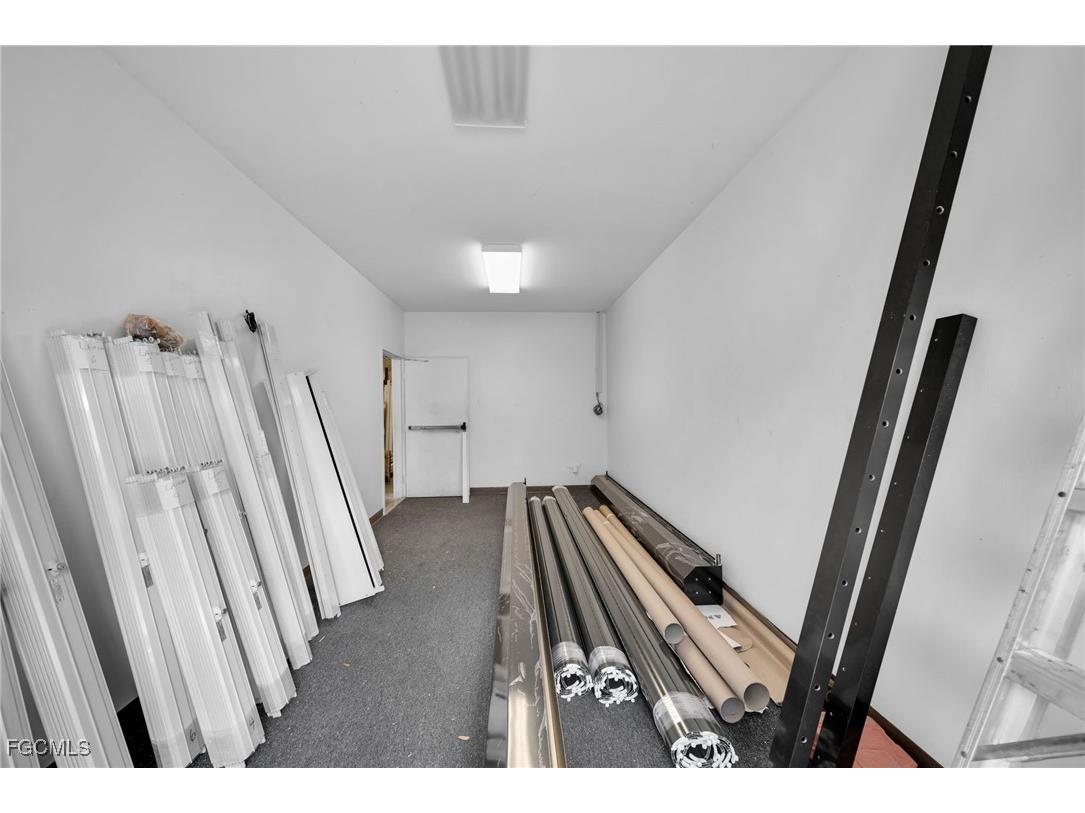 932 NE 24th Lane #9 Cape Coral 33909 2025010840 image10