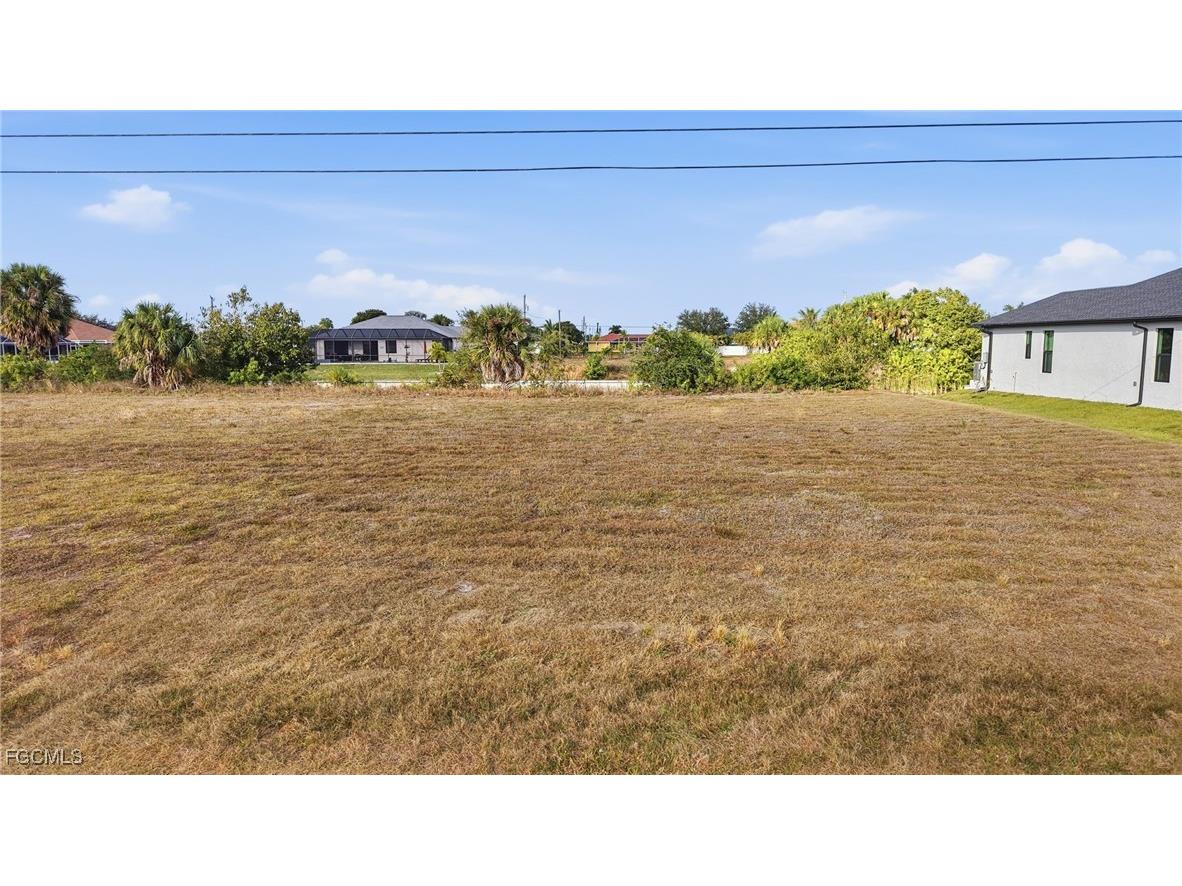 932 NW 9th Avenue Cape Coral FL 33993 2026005091 image2