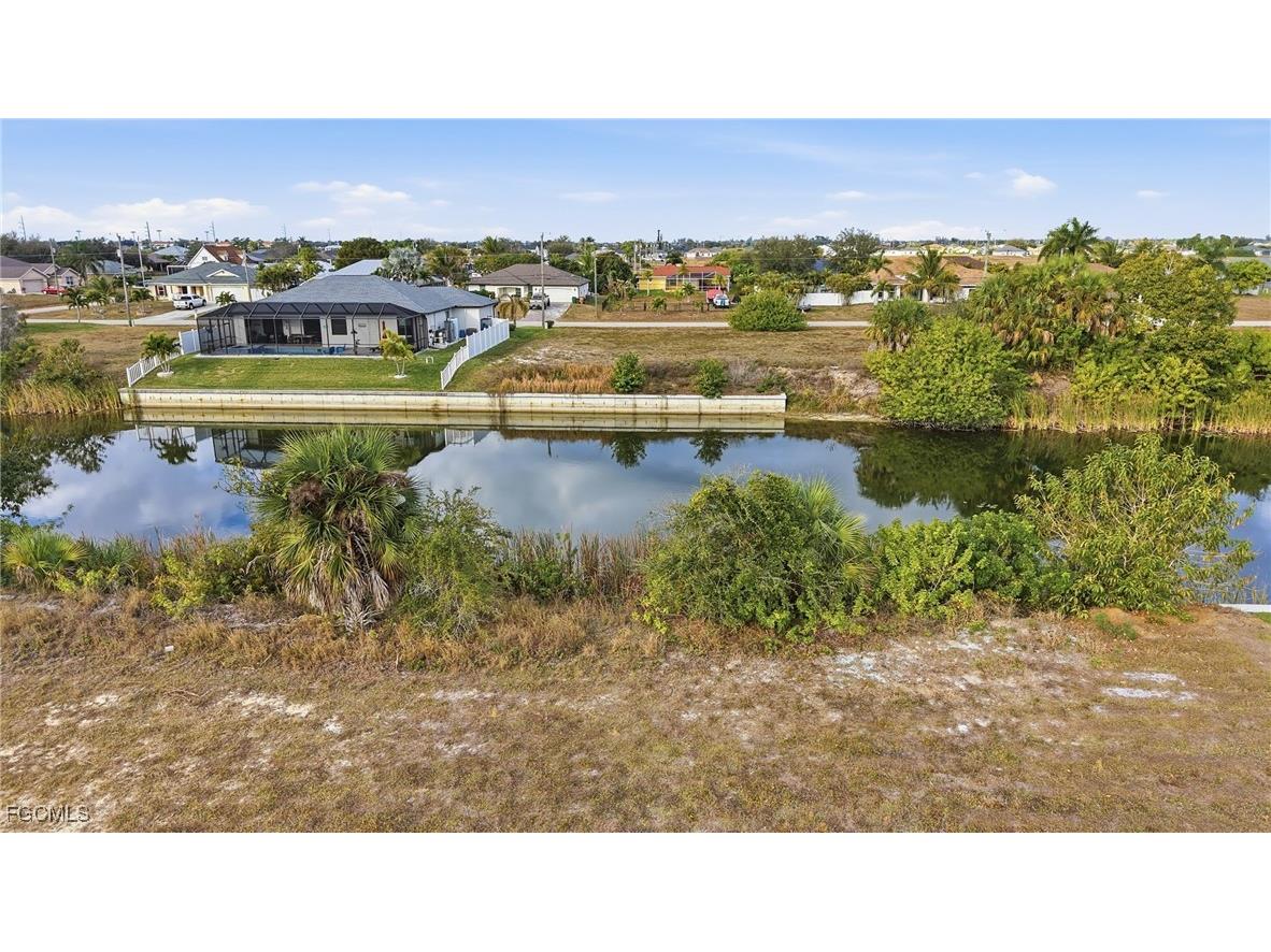 932 NW 9th Avenue Cape Coral FL 33993 2026005091 image4