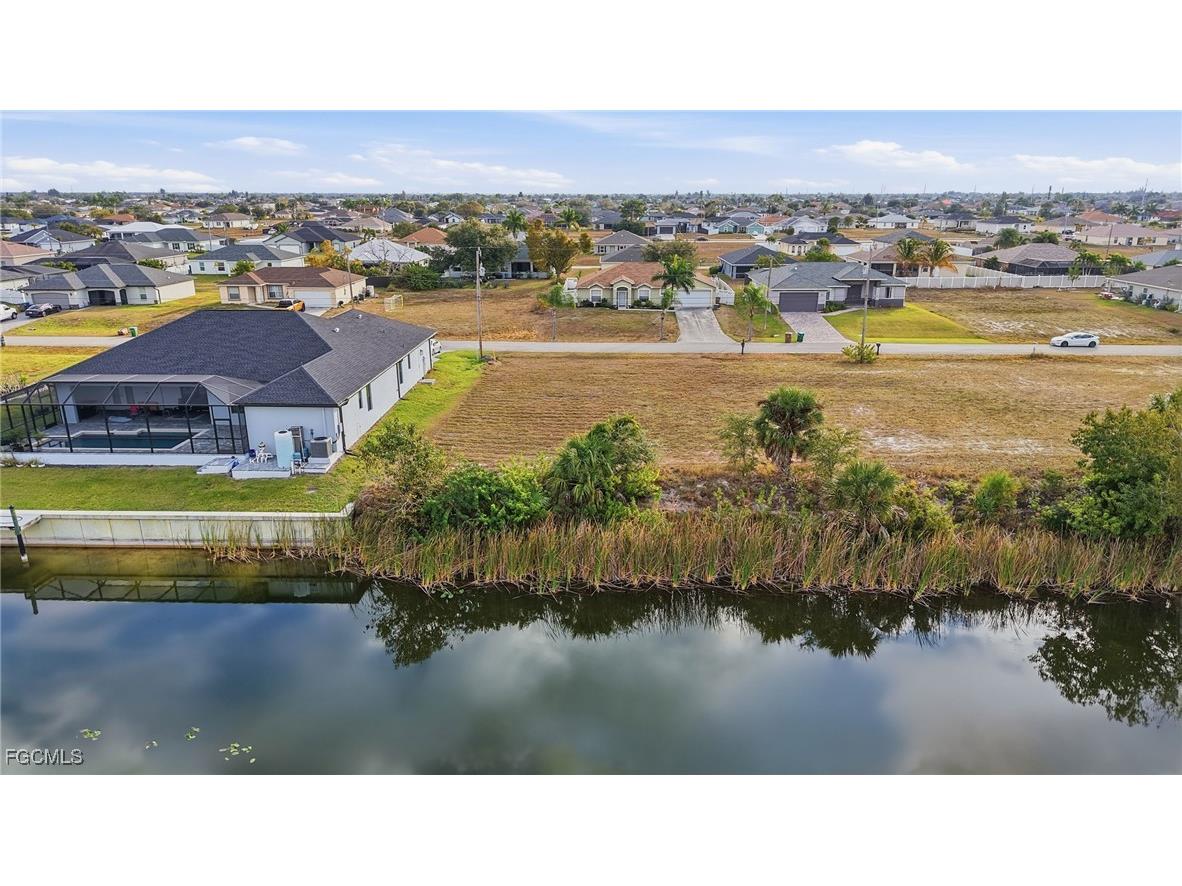 932 NW 9th Avenue Cape Coral FL 33993 2026005091 image6