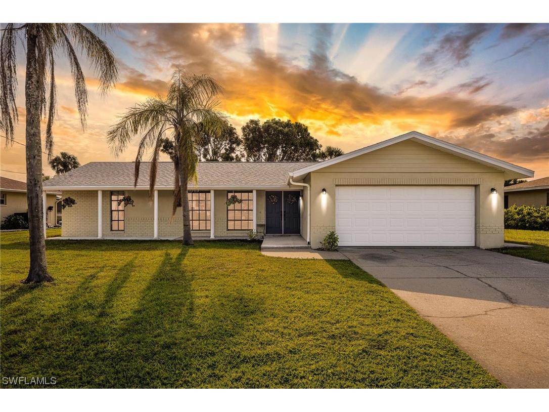 932 SE 4th Place Cape Coral FL 33990 223024286 image1