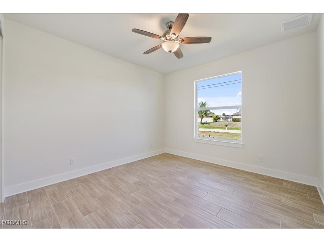 932 SW 36th Terrace Cape Coral FL 33914 2025023247 image27
