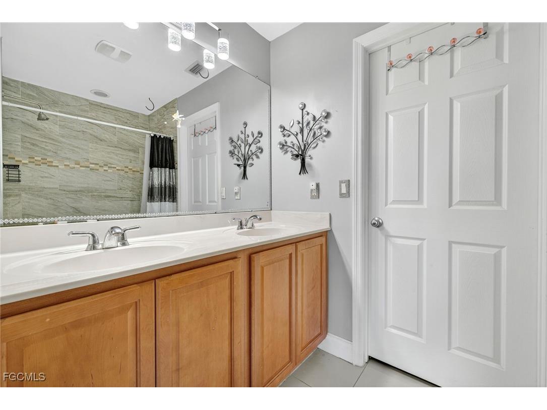 9321 Aegean Circle Lehigh Acres FL 33936 2025012239 image17