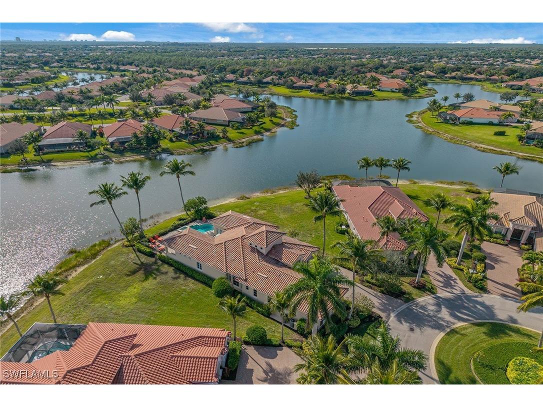 9322 Chiasso Cove Court Naples FL 34114 225084022 image2