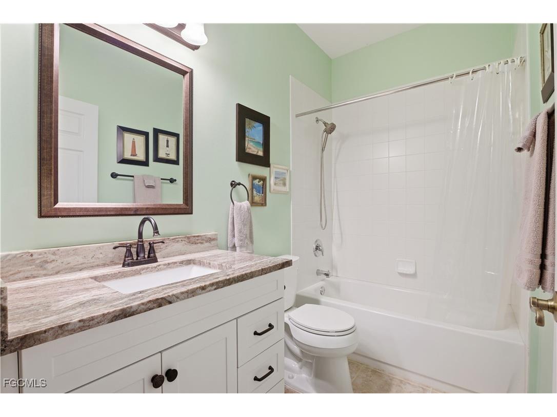 9323 Aviano Drive Fort Myers FL 33913 2025017928 image19