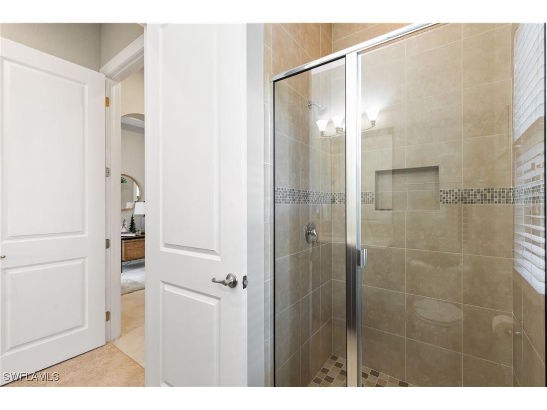 9323 Glenforest Drive Naples FL 34120 225084313 image22