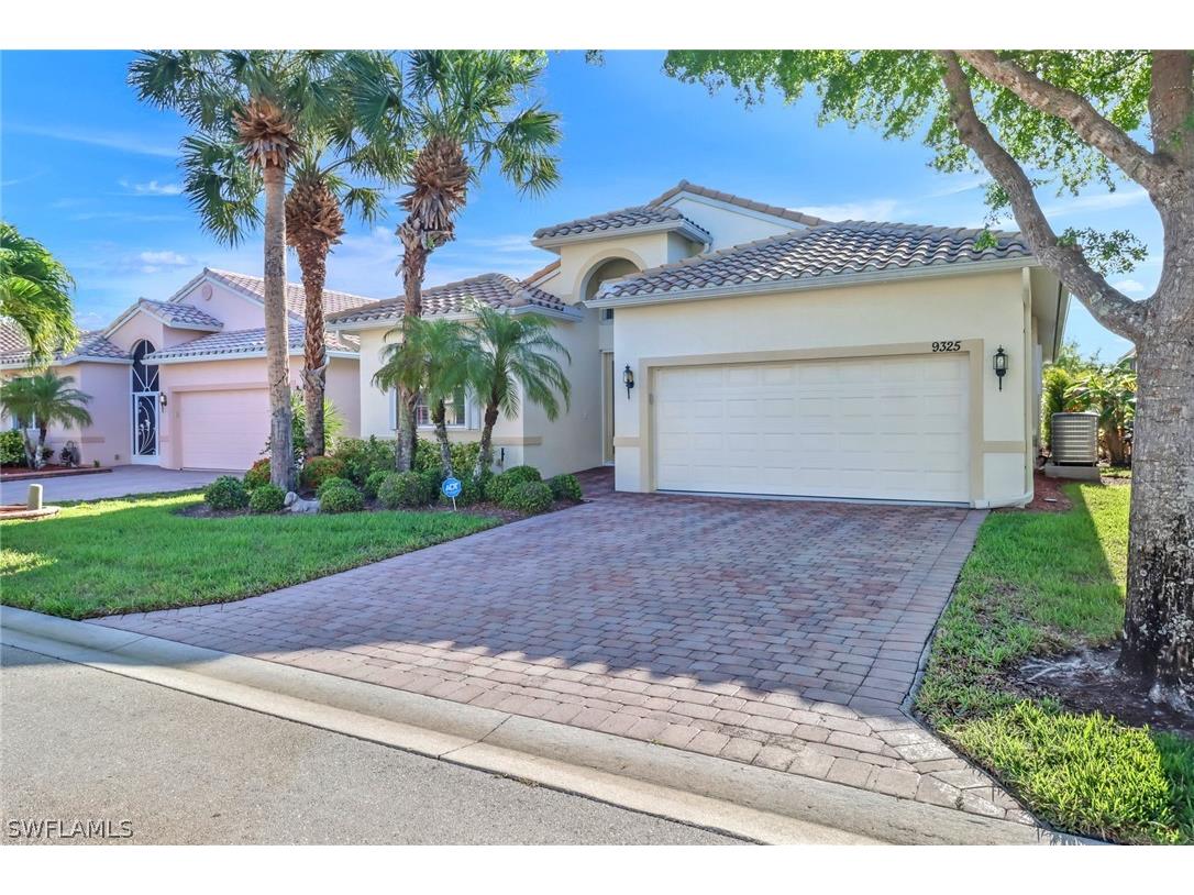 9325 Sun River Way Estero FL 33928 224037033 image1