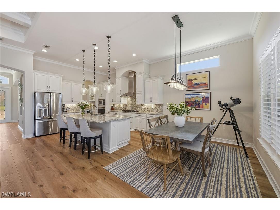 9327 Chiasso Court Naples FL 34114 226007573 image10