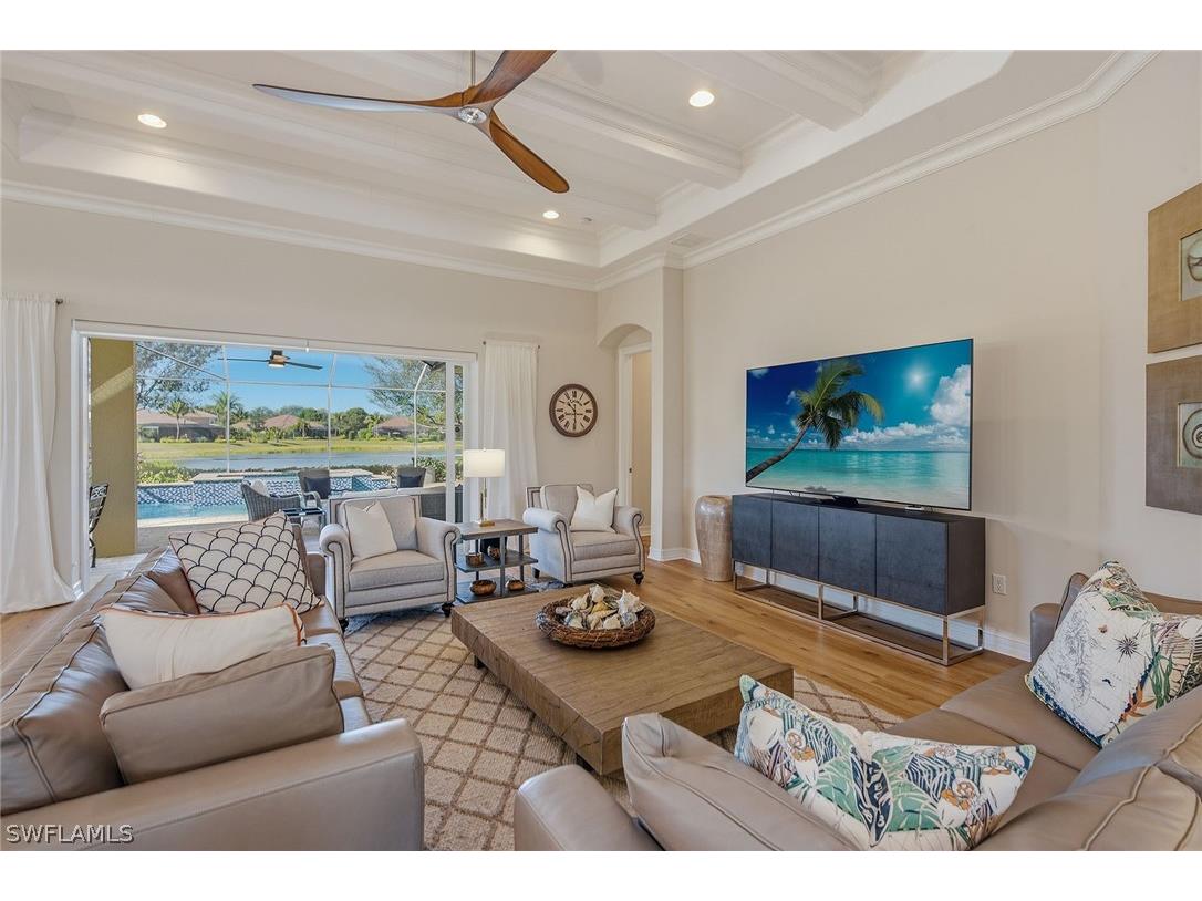 9327 Chiasso Court Naples FL 34114 226007573 image4