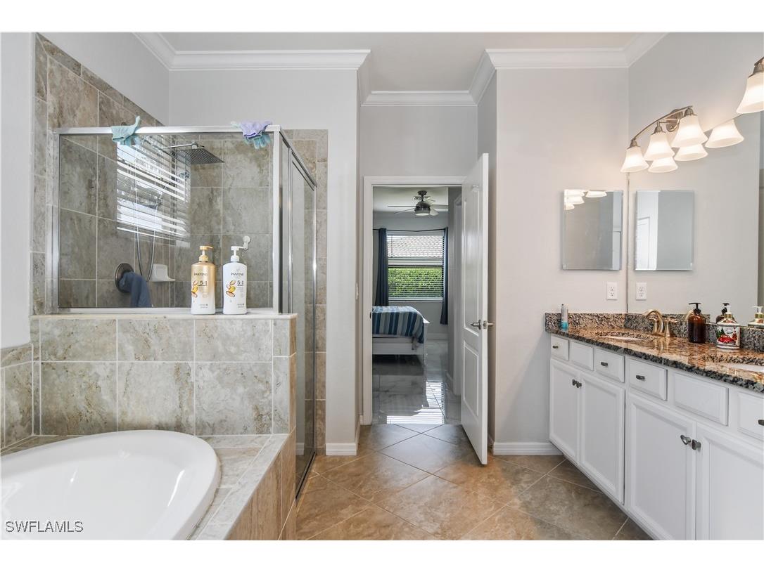 9327 Glenforest Drive Naples FL 34120 225040162 image10