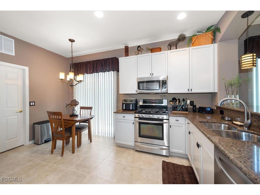 9327 Trieste Drive Fort Myers FL 33913 2025022410 image14