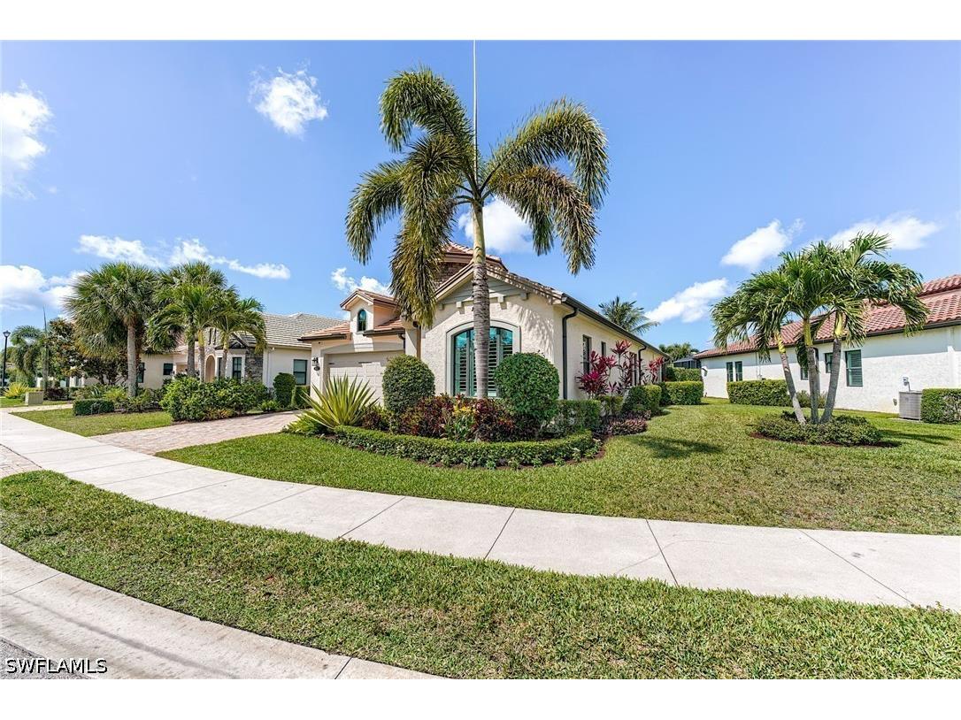 9327 Woodhurst Drive Naples FL 34120 226015564 image3