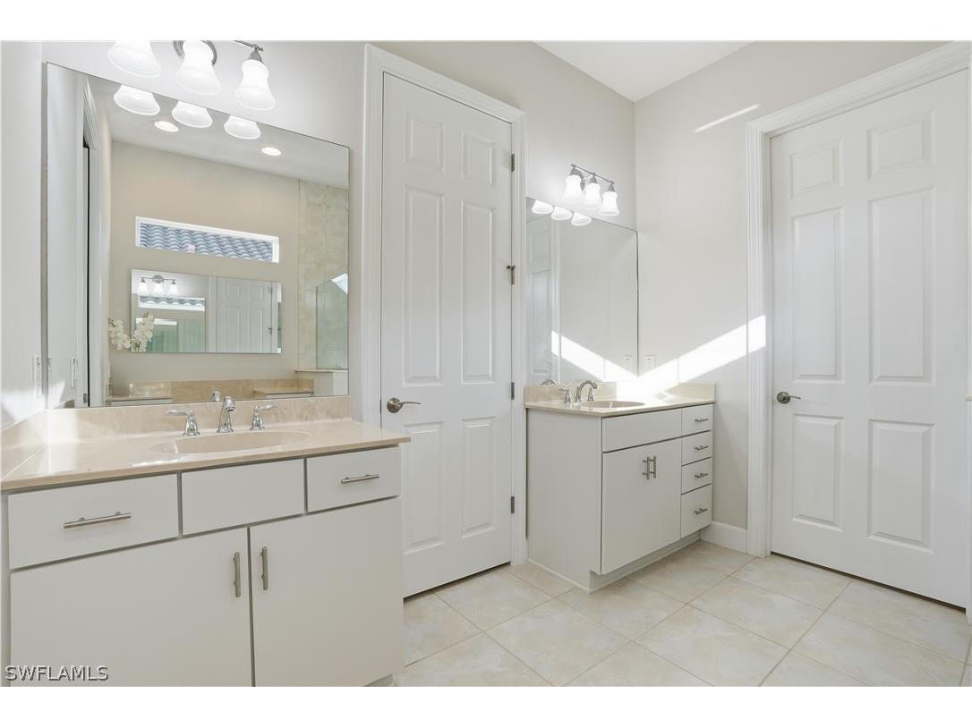 9328 Fieldstone Lane Naples FL 34120 226009746 image17