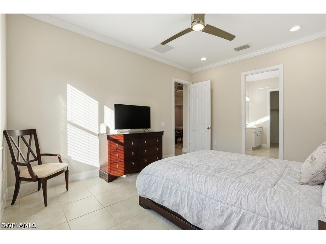 9328 Fieldstone Lane Naples FL 34120 226014525 image15