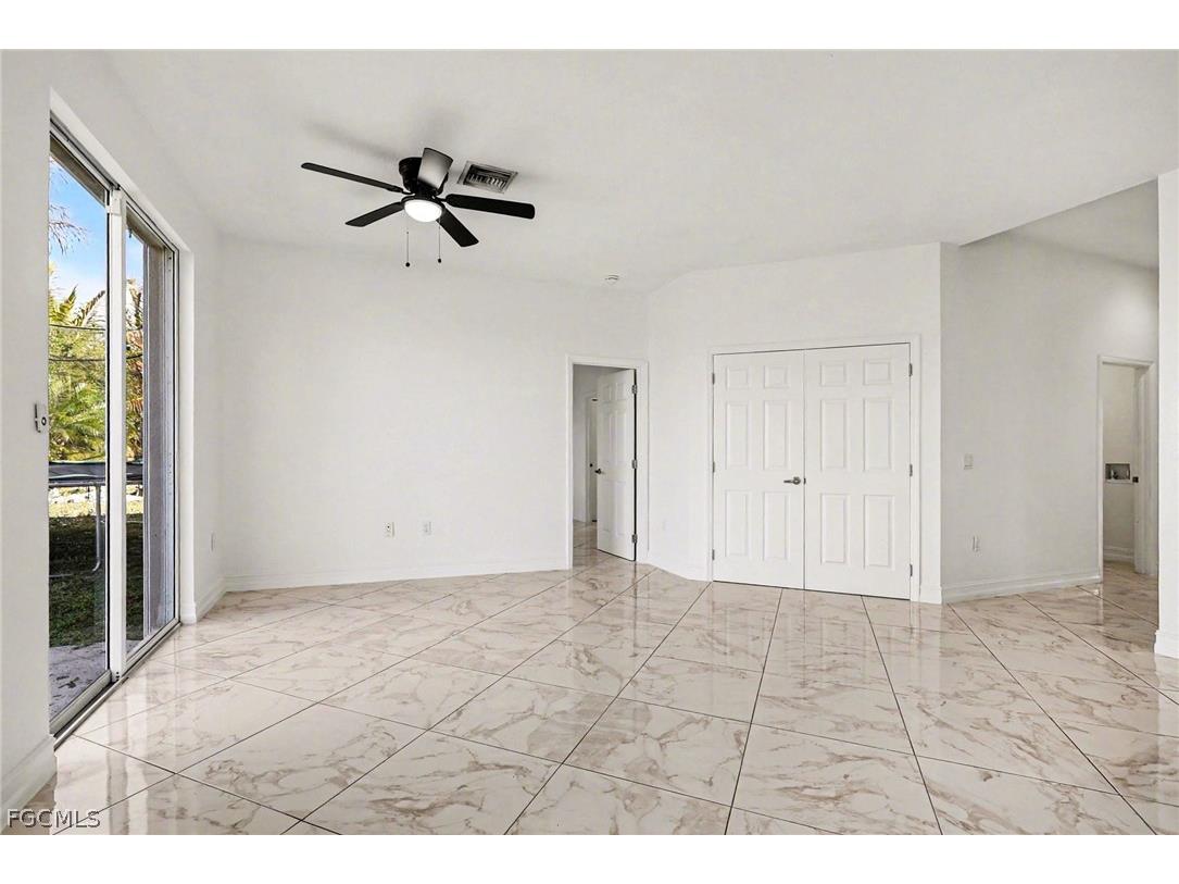 933 Hamilton Street Immokalee FL 34142 2026007612 image3