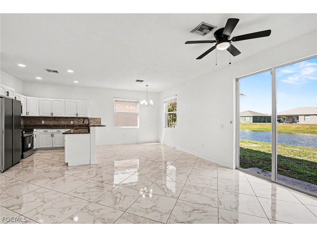 933 Hamilton Street Immokalee FL 34142 2026007612 image5